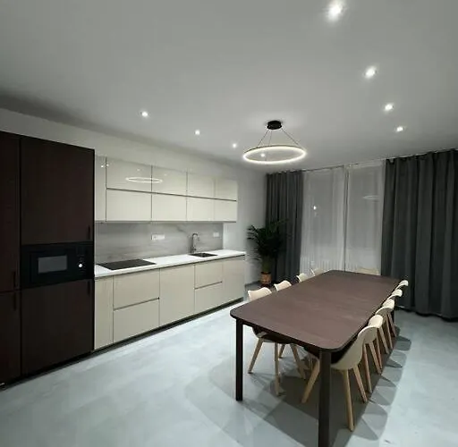 Appartement New Modern Large In New Town 3bdr Prague