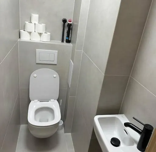 New Modern Large In New Town 3bdr * Prague